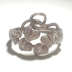 VINTAGE Silver Tone Metal Bracelet With Intricate Heart Design & Cubic Zirconia